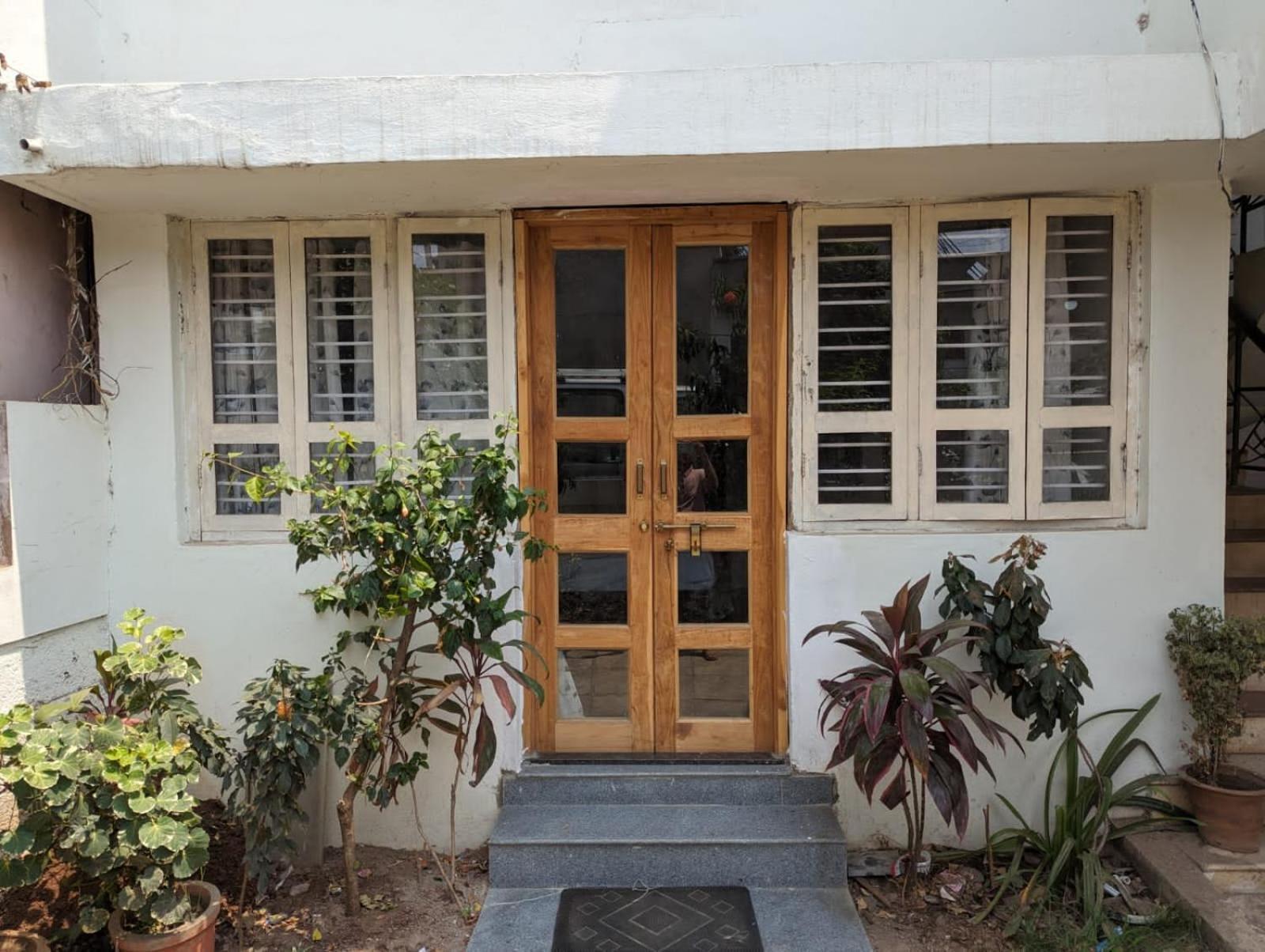 Swanky Sojourns Homestay Kolhapur Bagian luar foto