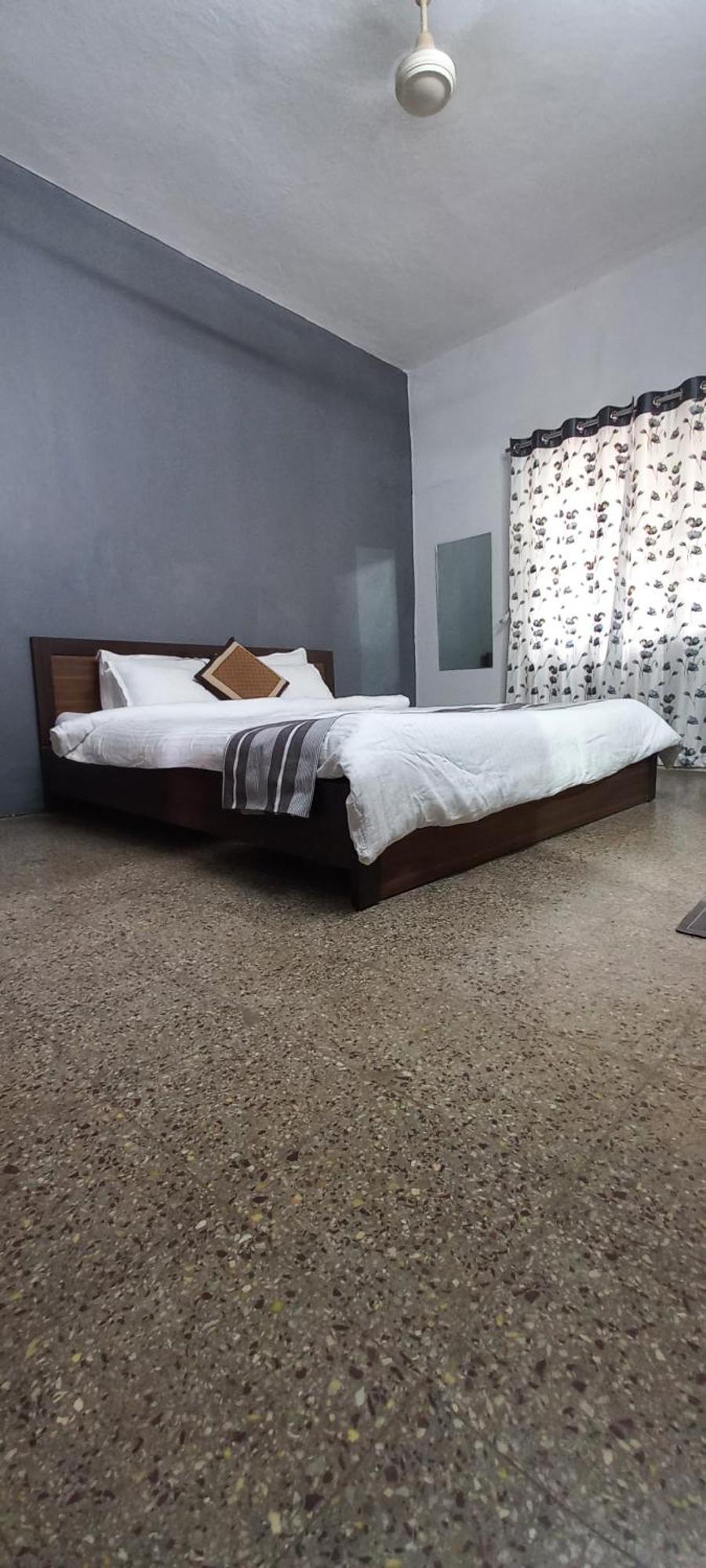 Swanky Sojourns Homestay Kolhapur Bagian luar foto